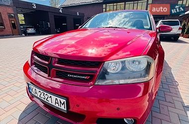 Седан Dodge Avenger 2013 в Києві