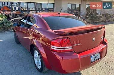 Седан Dodge Avenger 2010 в Шепетовке