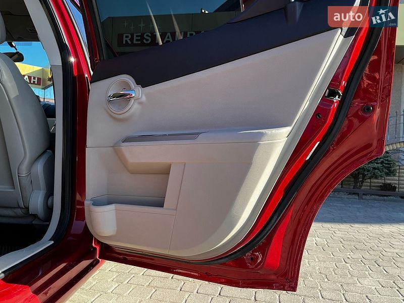 Седан Dodge Avenger 2010 в Шепетовке