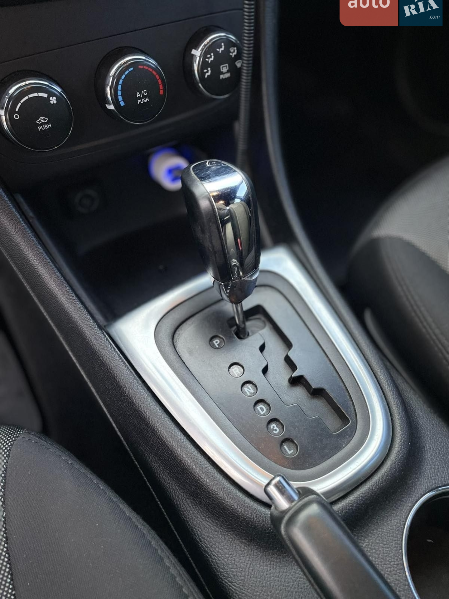 2013 Dodge Avenger - мініатюра 10