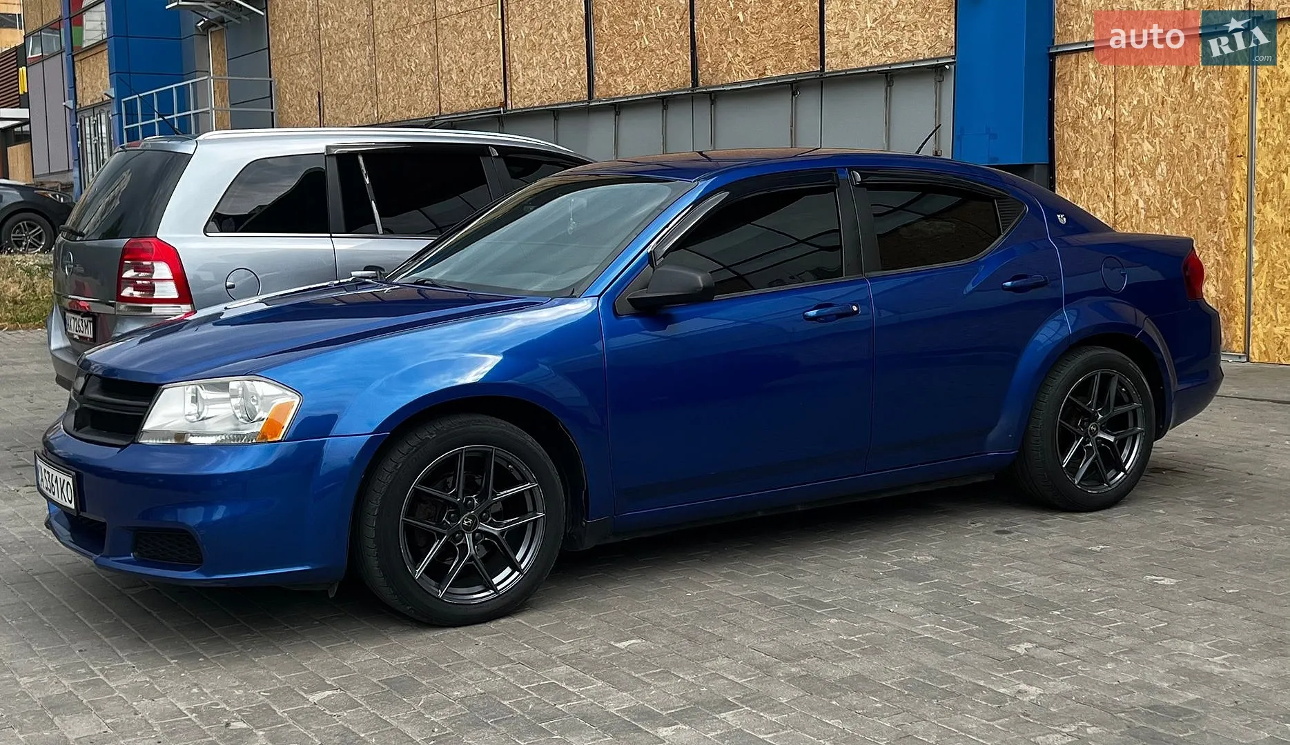2012 Dodge Avenger - фото 1