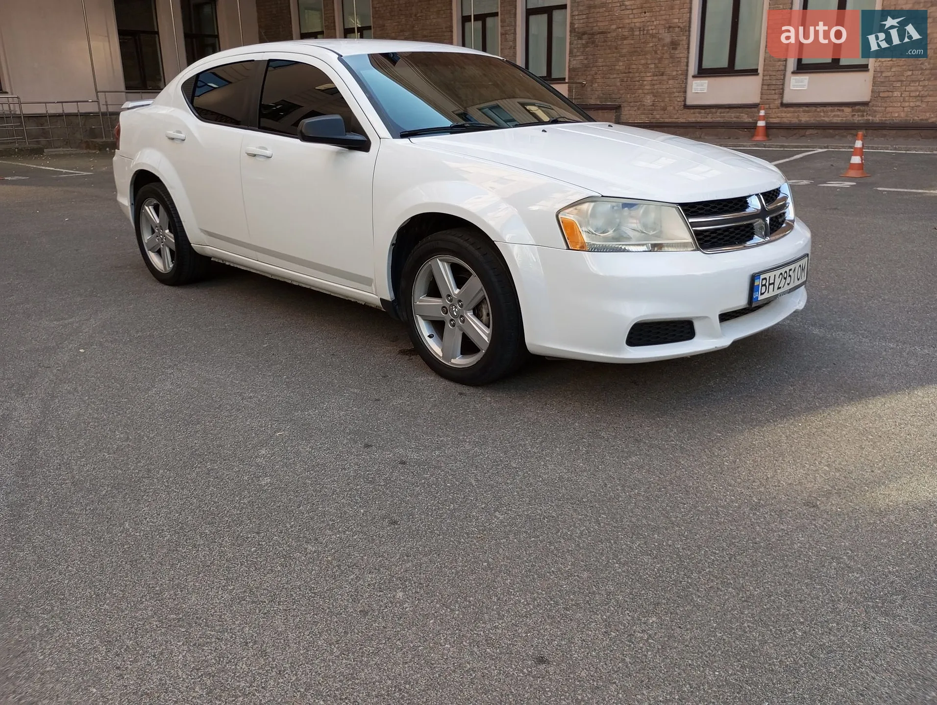 2012 Dodge Avenger - фото 1