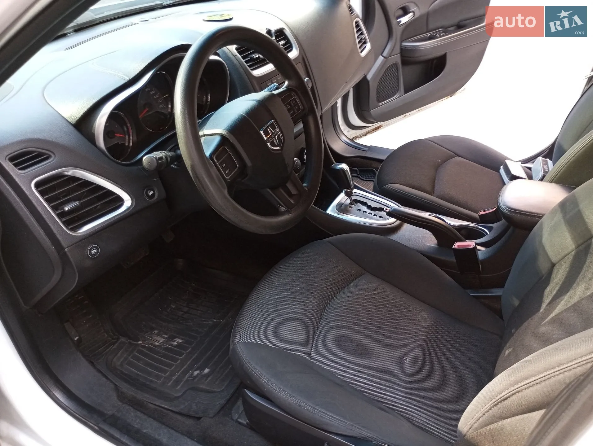 2012 Dodge Avenger - мініатюра 10
