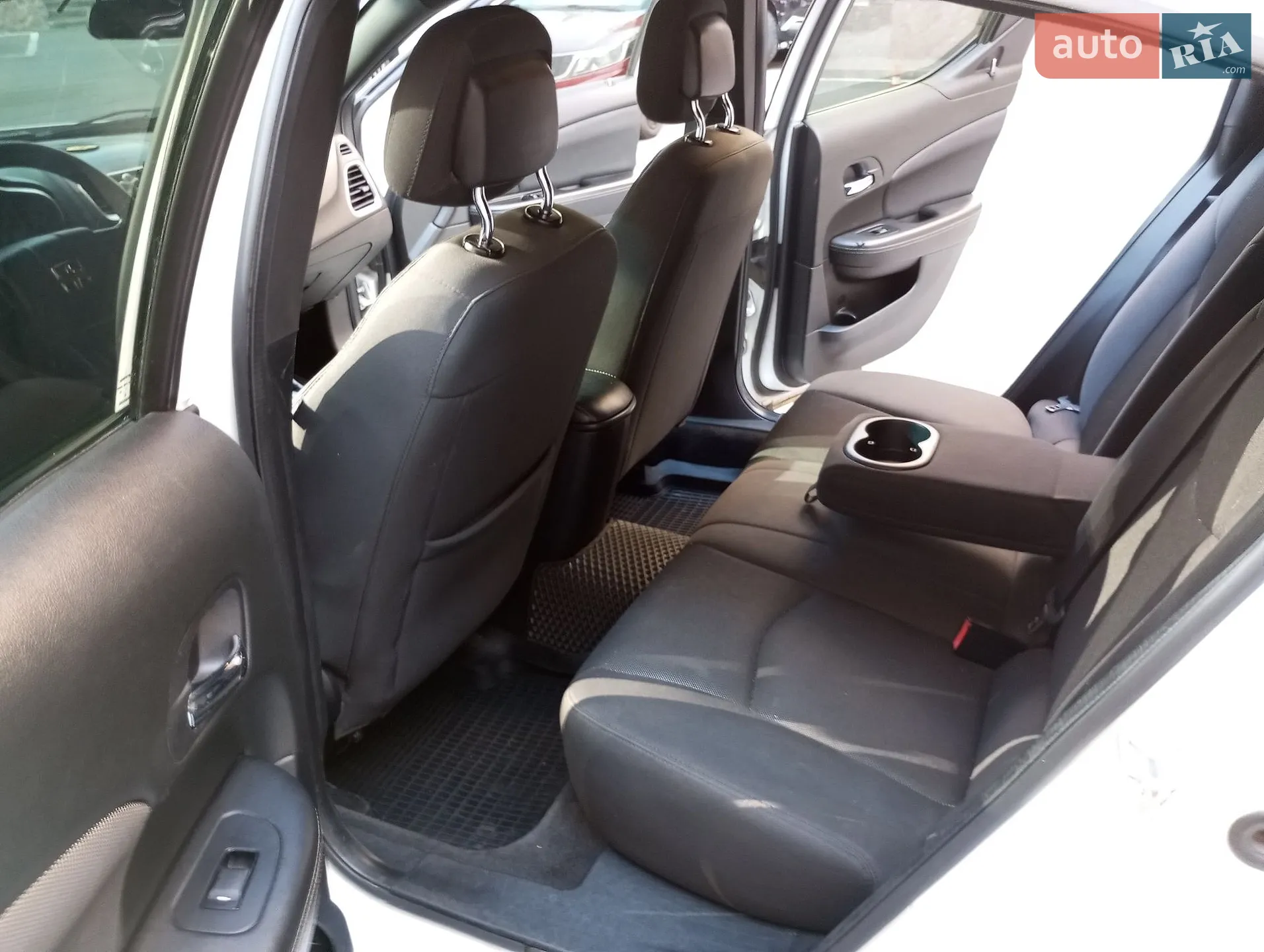 2012 Dodge Avenger - мініатюра 11