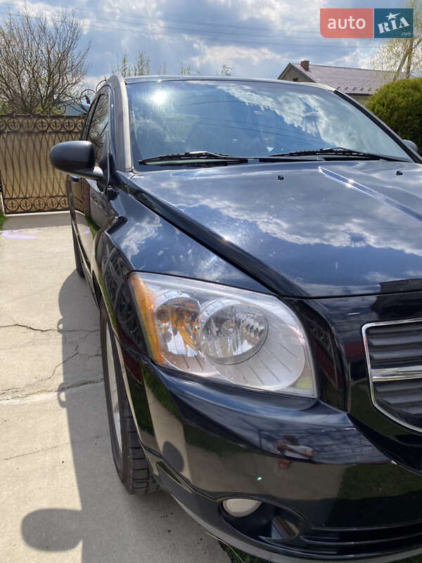 Внедорожник / Кроссовер Dodge Caliber 2011 в Черновцах