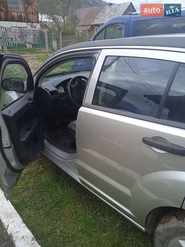 Седан Dodge Caliber 2008 в Межгорье фото 10 Седан Dodge Caliber 2008 в Межгорье