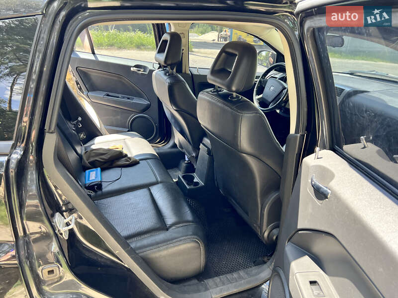 Позашляховик / Кросовер Dodge Caliber 2008 в Києві