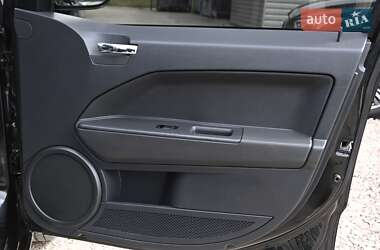 Внедорожник / Кроссовер Dodge Caliber 2009 в 