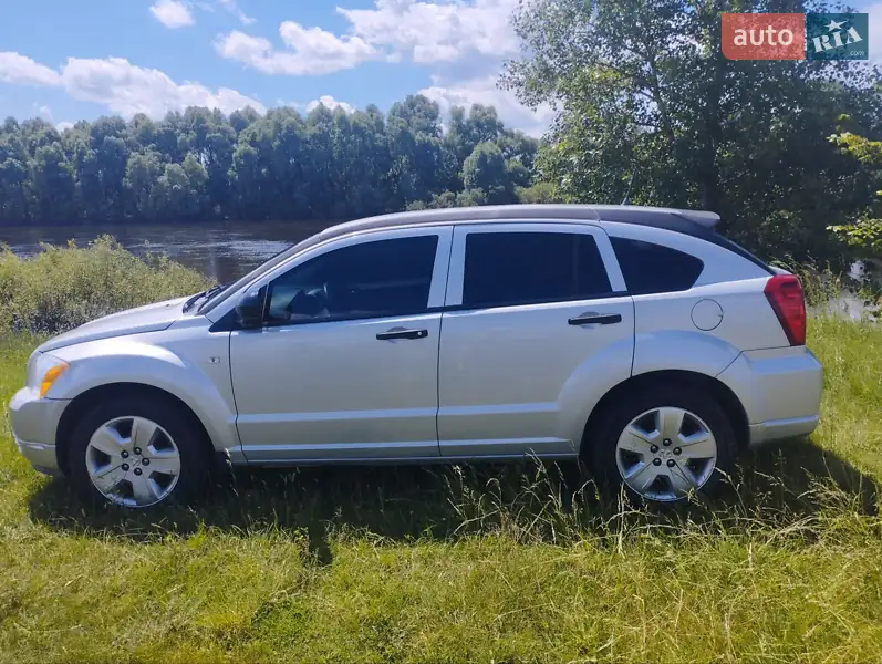 Dodge Caliber 2008 VIN 1B3HBN8C48D538926 фото оголошення 4 з 35