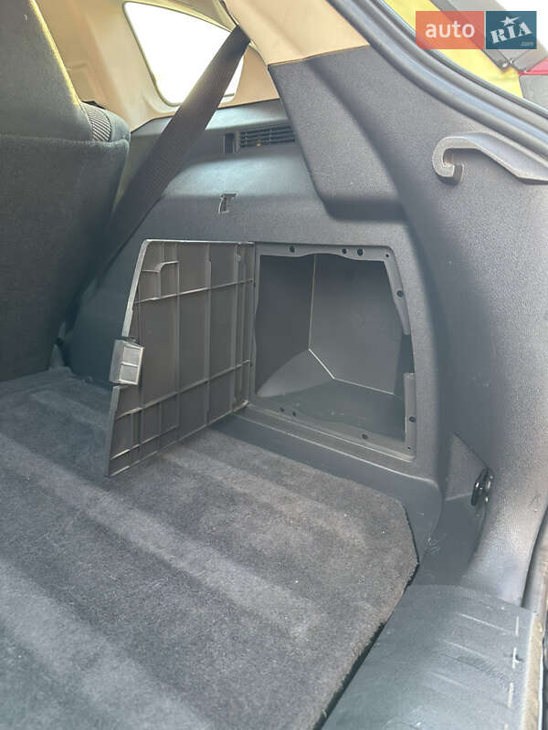 Хэтчбек Dodge Caliber 2010 в Черновцах