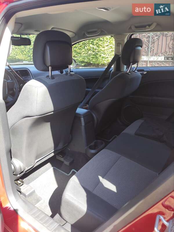 Позашляховик / Кросовер Dodge Caliber 2011 в Києві