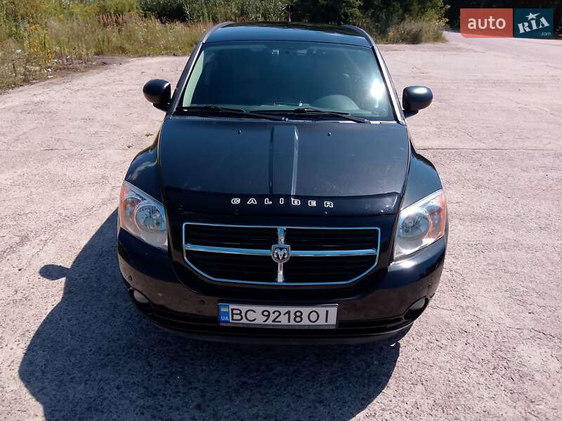 Внедорожник / Кроссовер Dodge Caliber 2008 в Новояворовске
