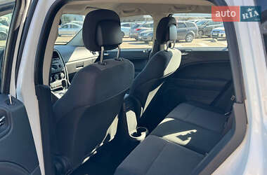 Внедорожник / Кроссовер Dodge Caliber 2011 в 