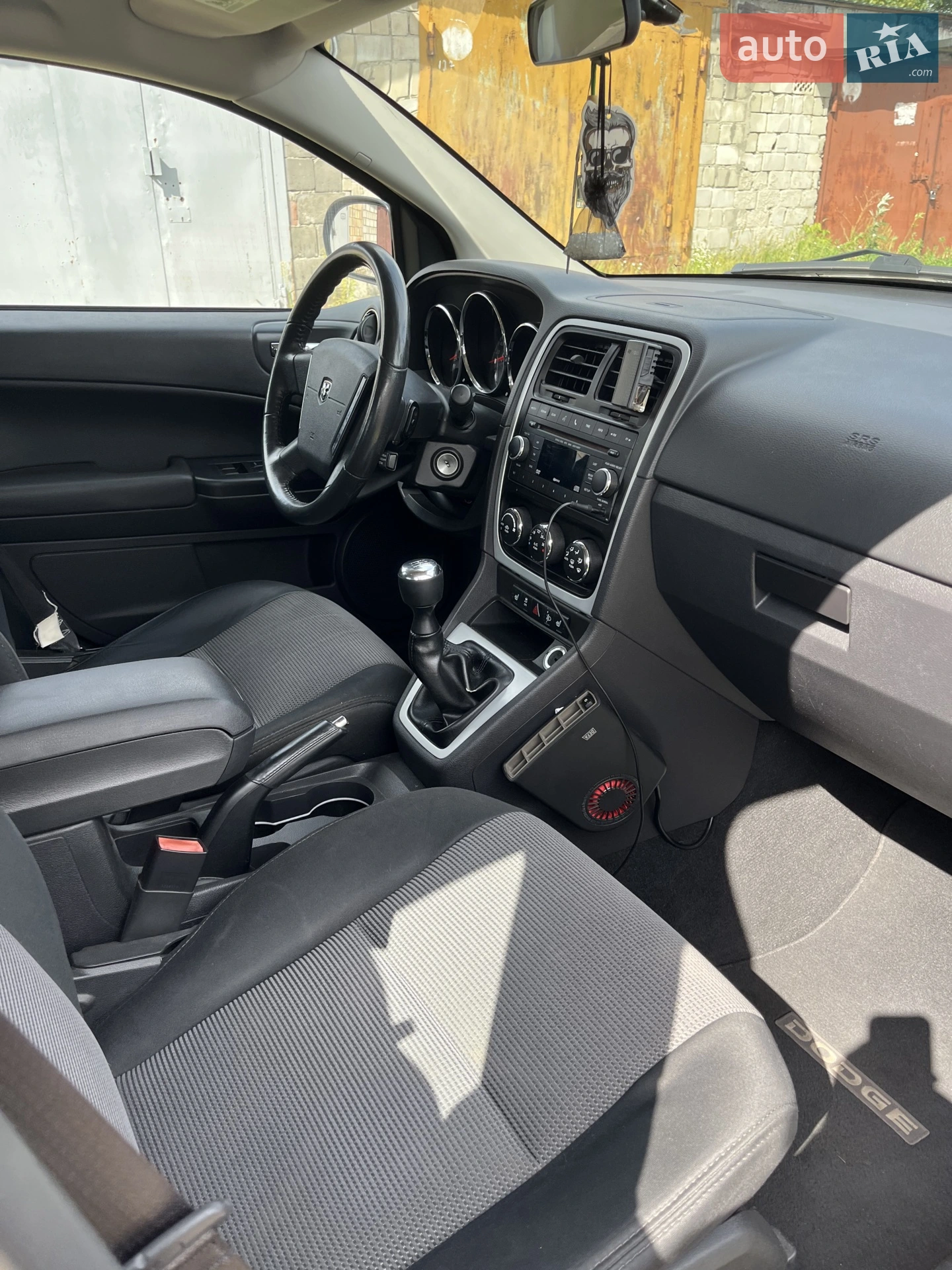 2010 Dodge Caliber - мініатюра 28