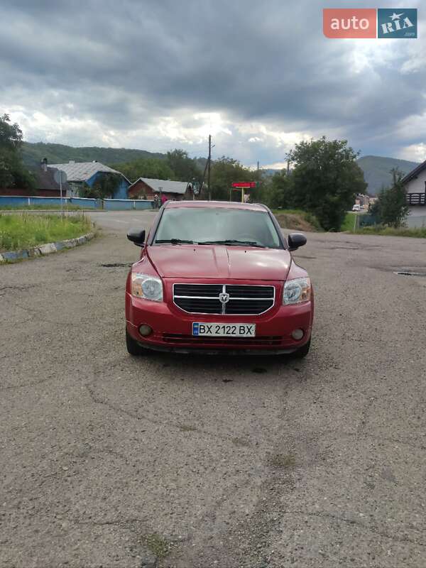 Позашляховик / Кросовер Dodge Caliber 2008 в Чернівцях