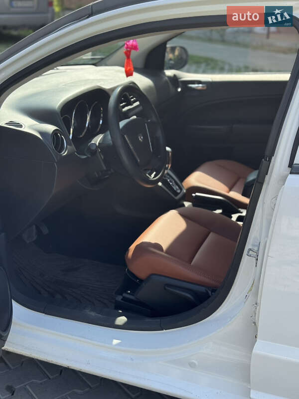 Внедорожник / Кроссовер Dodge Caliber 2011 в Ивано-Франковске