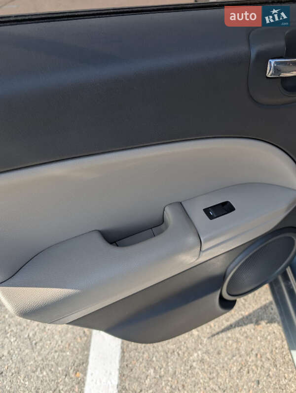 Позашляховик / Кросовер Dodge Caliber 2011 в Харкові фото 16 Позашляховик / Кросовер Dodge Caliber 2011 в Харкові