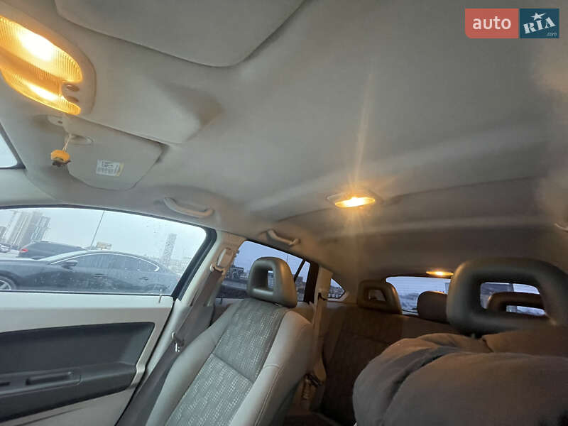 Позашляховик / Кросовер Dodge Caliber 2007 в Києві фото 19 Позашляховик / Кросовер Dodge Caliber 2007 в Києві