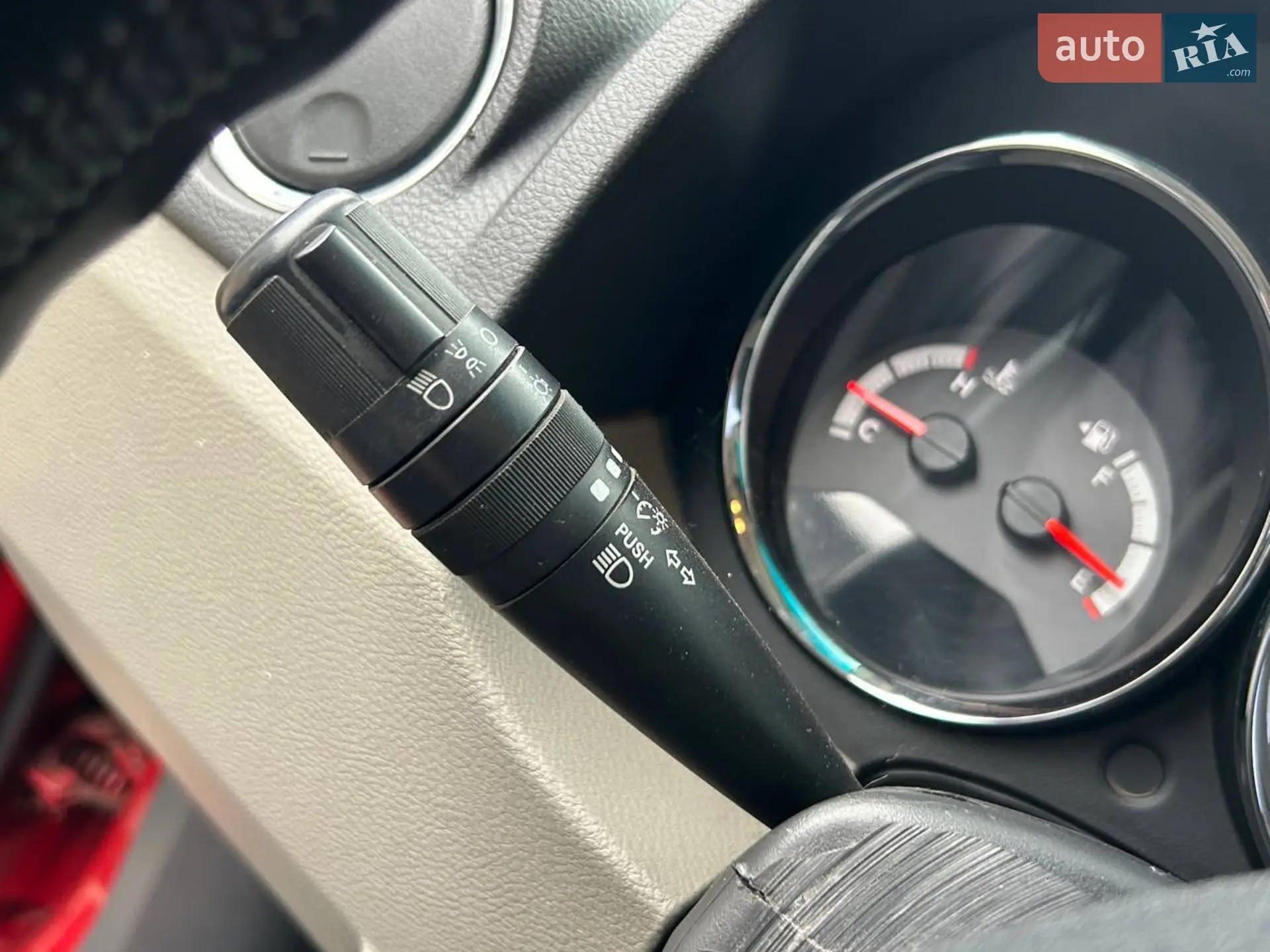 2010 Dodge Caliber - мініатюра 19