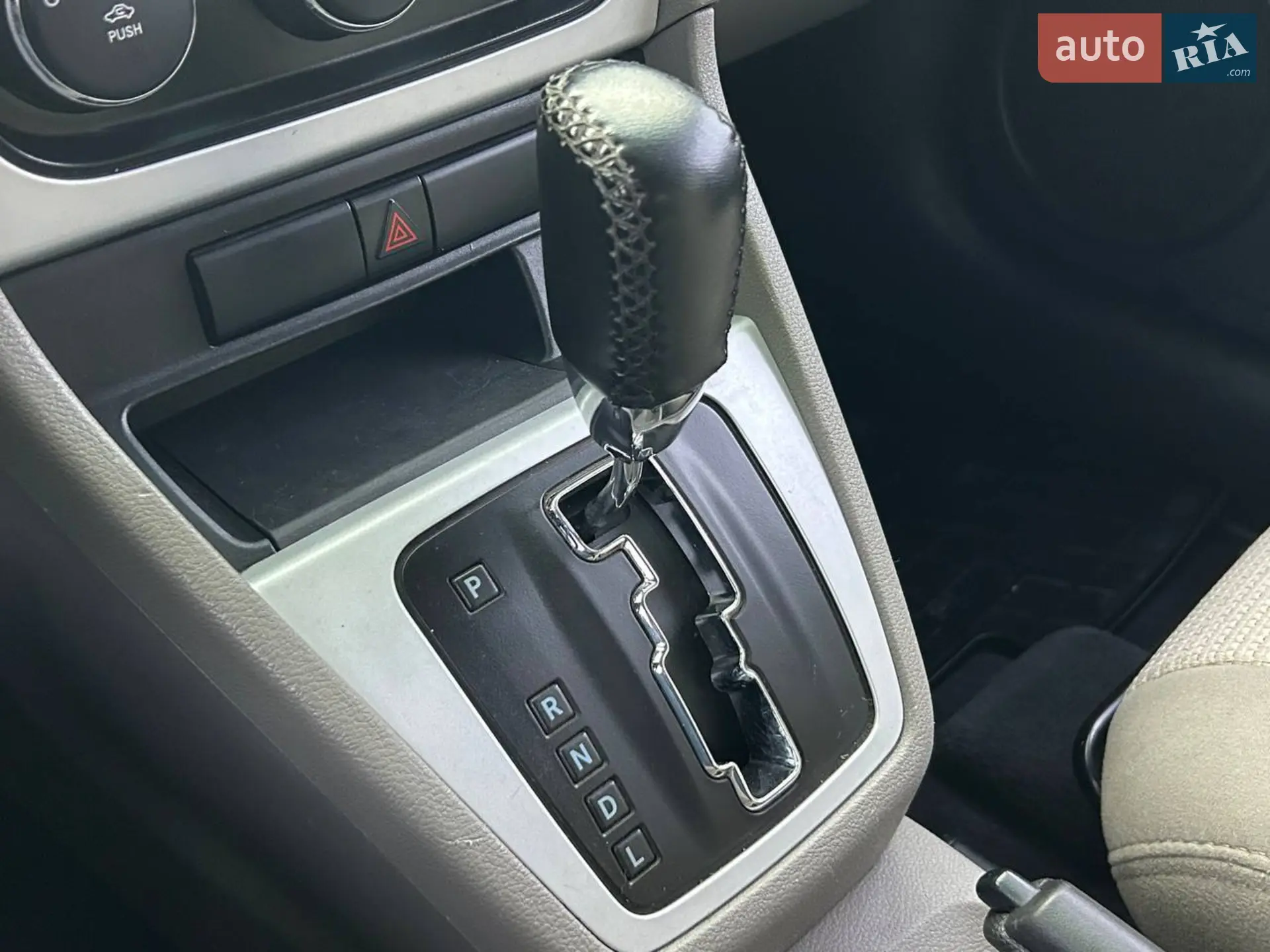 2010 Dodge Caliber - мініатюра 23