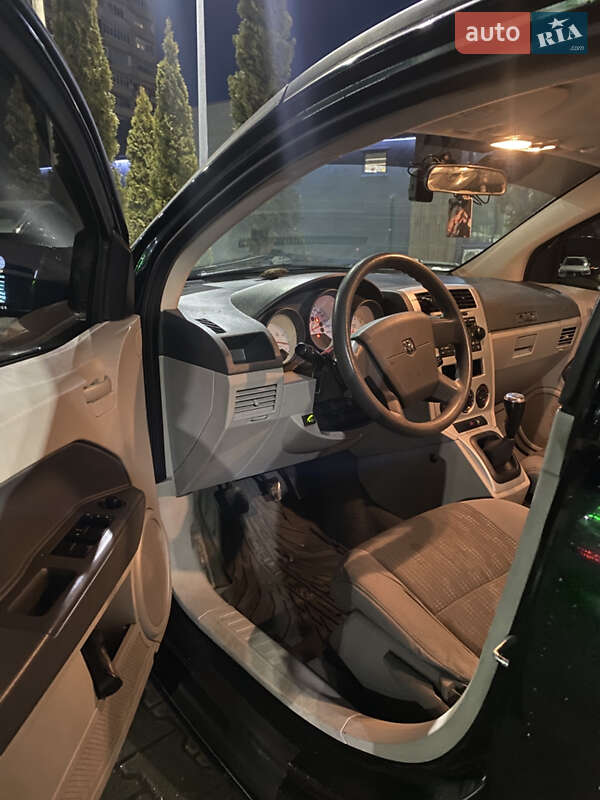 Позашляховик / Кросовер Dodge Caliber 2006 в Житомирі фото 5 Позашляховик / Кросовер Dodge Caliber 2006 в Житомирі