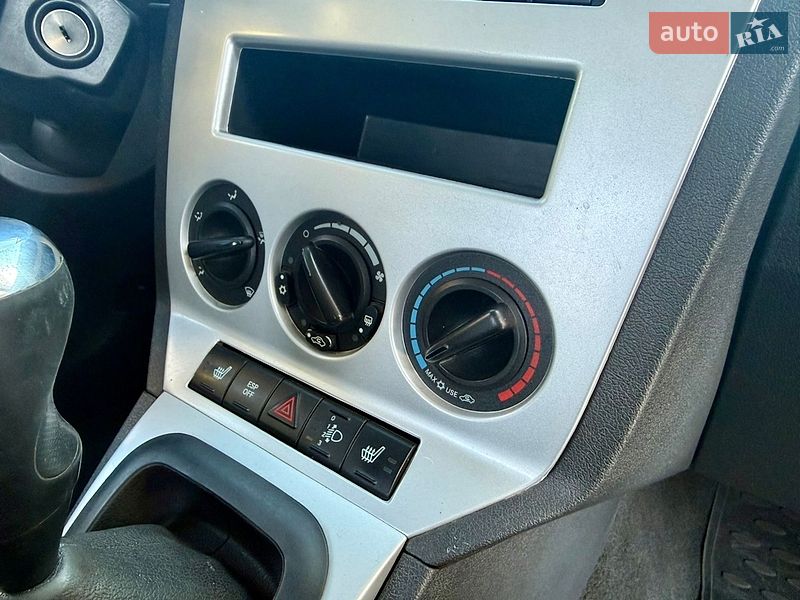 Позашляховик / Кросовер Dodge Caliber 2008 в Львові