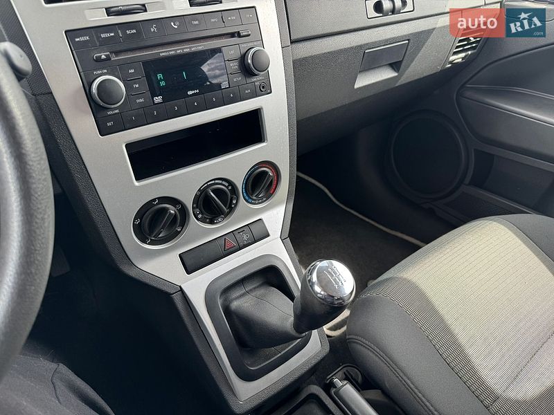Позашляховик / Кросовер Dodge Caliber 2009 в Волочиську