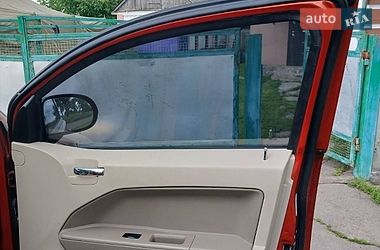 Позашляховик / Кросовер Dodge Caliber 2008 в Чорнобаї фото 4 Позашляховик / Кросовер Dodge Caliber 2008 в Чорнобаї