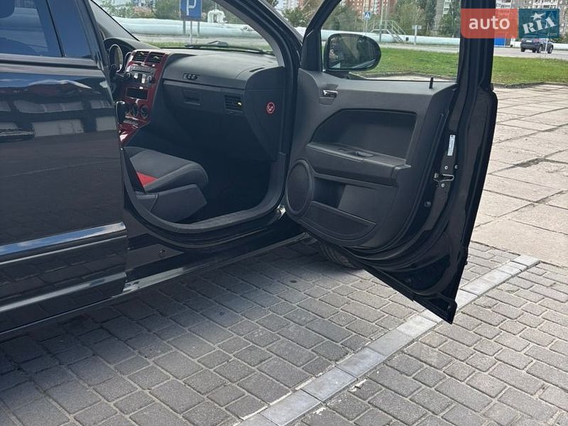Внедорожник / Кроссовер Dodge Caliber 2008 в Нетешине