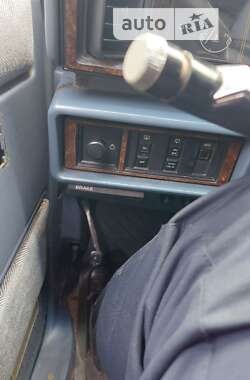 Минивэн Dodge Caravan 1990 в 
