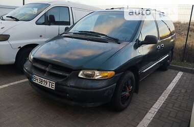 Минивэн Dodge Caravan 1998 в Черноморске