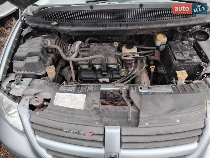 Минивэн Dodge Caravan 2006 в Житомире