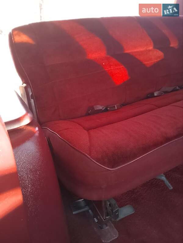 Мінівен Dodge Caravan 1990 в Житомирі фото 28 Мінівен Dodge Caravan 1990 в Житомирі