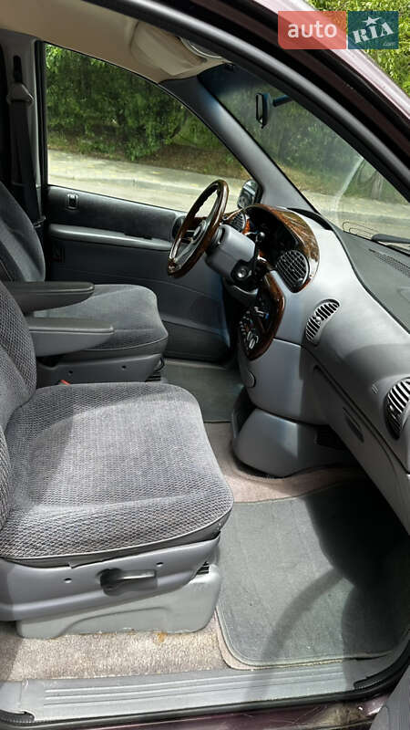 Мінівен Dodge Caravan 1996 в Одесі