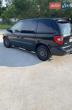 Минивэн Dodge Caravan 2006 в 