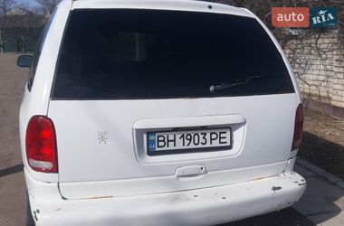 Минивэн Dodge Caravan 1998 в Херсоне
