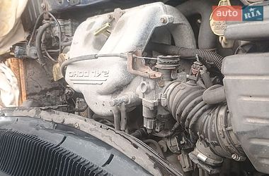 Мінівен Dodge Caravan 2002 в Ізюмі