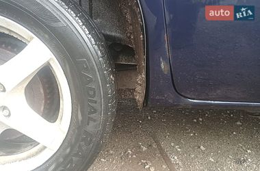 Мінівен Dodge Caravan 2002 в Ізюмі