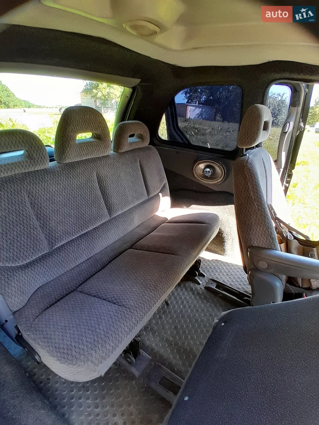 Dodge Caravan 2000 VIN 1C4GYN7M3YU522882 фото оголошення 16 з 24