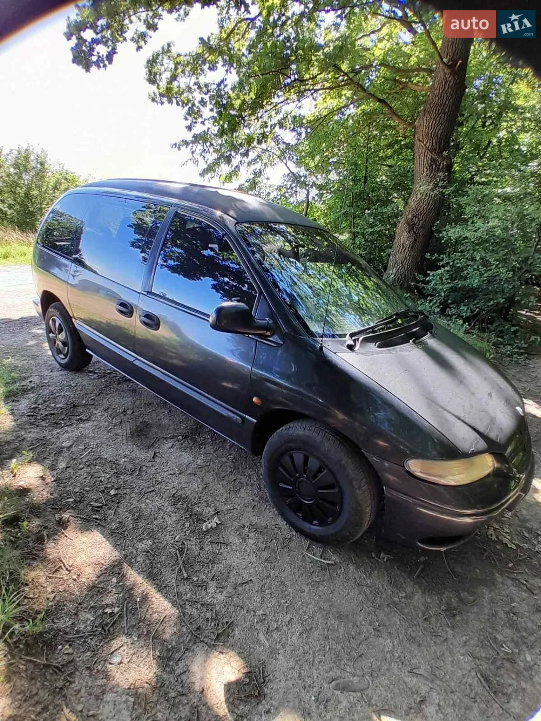 Dodge Caravan 2000 VIN 1C4GYN7M3YU522882 фото оголошення 4 з 24
