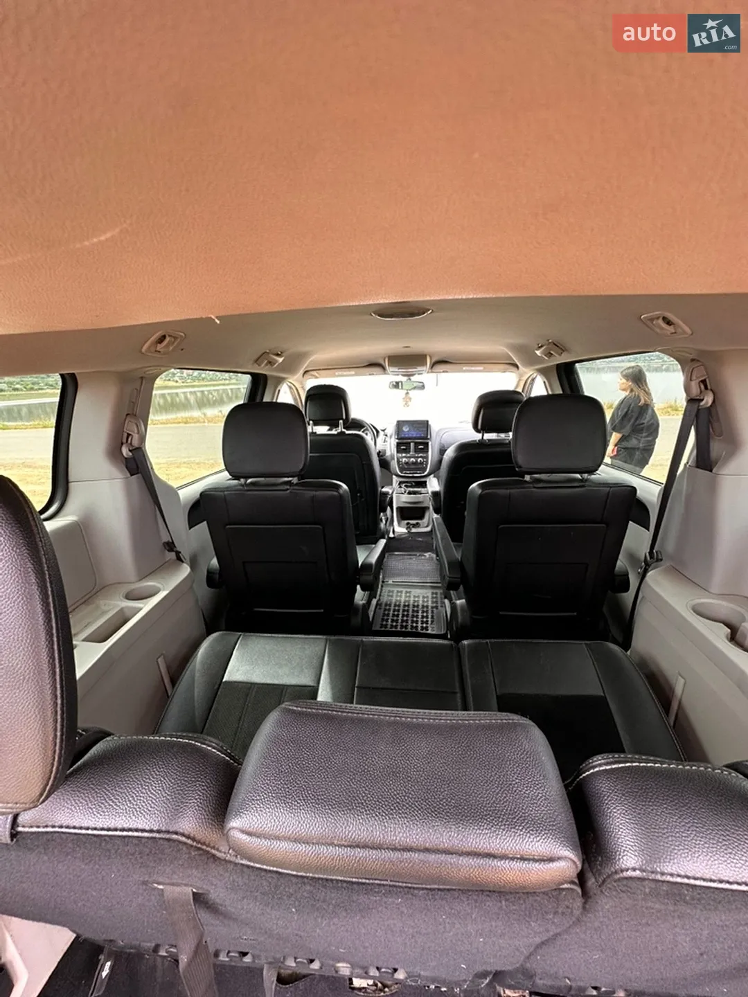 2015 Dodge Caravan - мініатюра 16