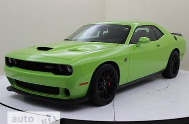 Купе Dodge Challenger 2017 в 