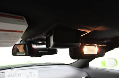 Купе Dodge Challenger 2017 в 