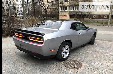Купе Dodge Challenger 2016 в Киеве
