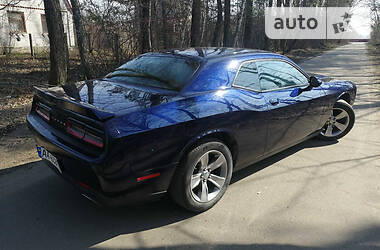 Купе Dodge Challenger 2016 в 