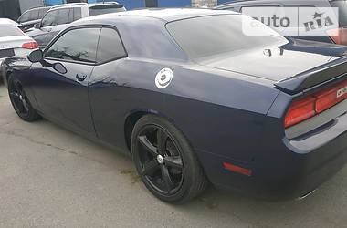 Купе Dodge Challenger 2014 в Киеве