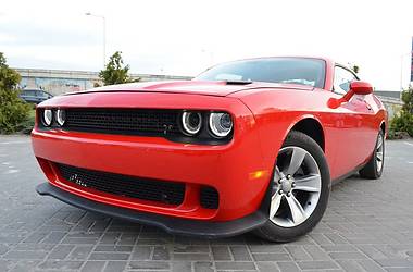 Купе Dodge Challenger 2016 в 