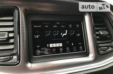 Купе Dodge Challenger 2016 в 