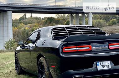 Купе Dodge Challenger 2016 в Полтаве