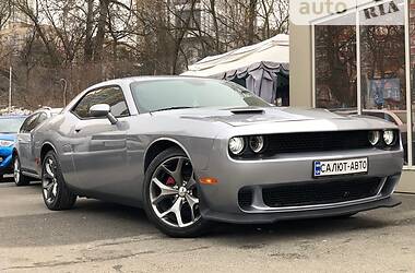 Купе Dodge Challenger 2016 в Києві